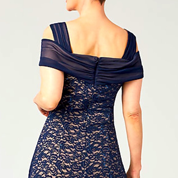 Alex Evenings Off the Shoulder Long Formal Gown - Picture 3 of 12